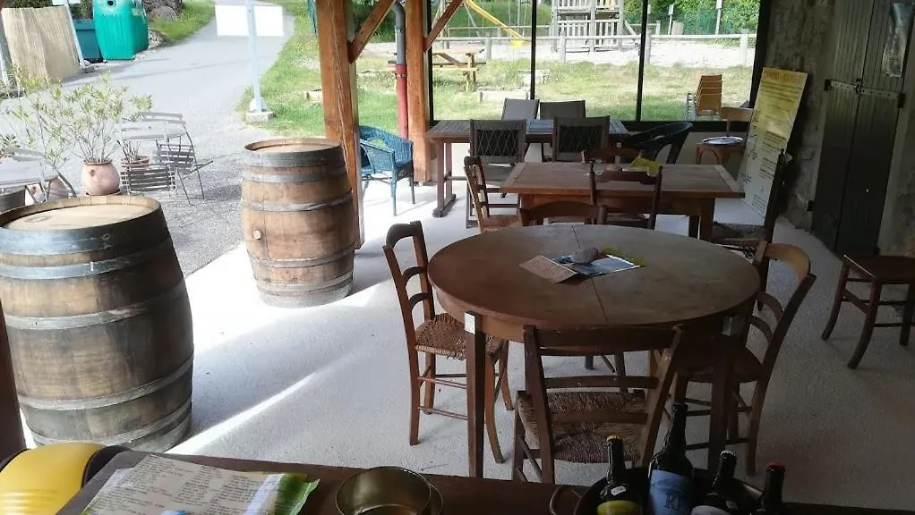 Les Rives De L'Ardeche Hotel Mayres  Campsite